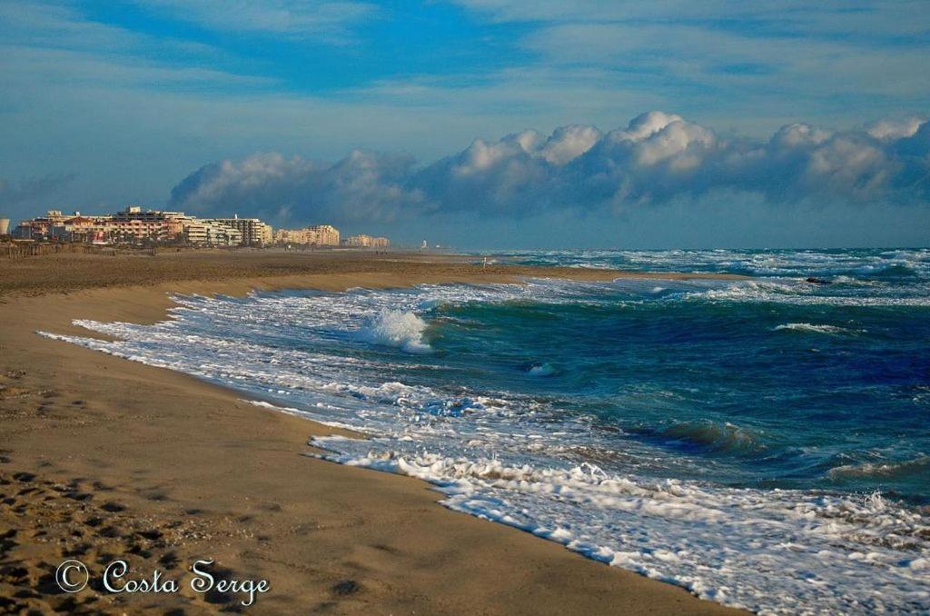 Muriel Le Mar Estang กาเนต์-อ็อง-รูสซียง ภายนอก รูปภาพ